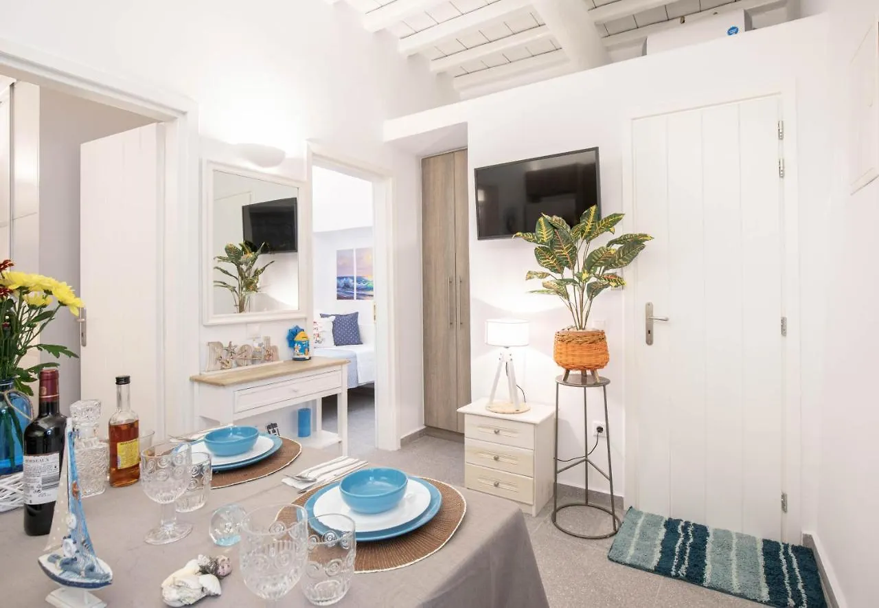 Sole Blu Mykonos Town Apartment Two 0*,  ギリシャ